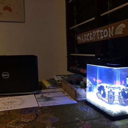 パンタイ・サナングShaka Garden House Langkawiアパートメント エクステリア 写真
