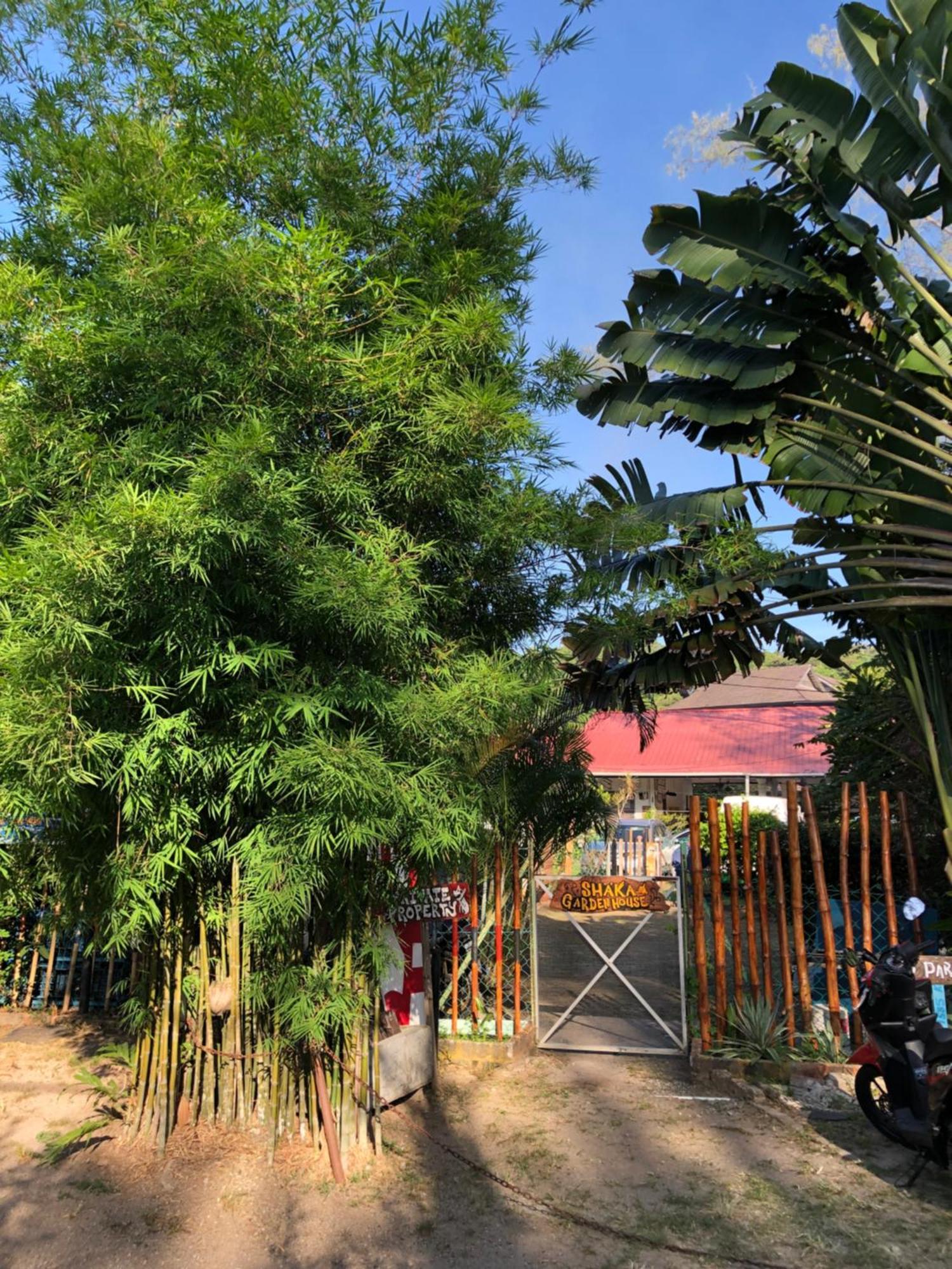 パンタイ・サナングShaka Garden House Langkawiアパートメント エクステリア 写真